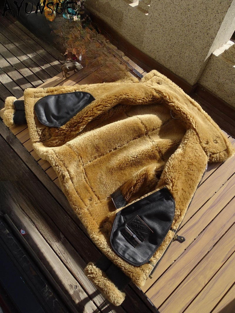 AYUNSUE Natural Wool Fur Coat  - Men'S Fashion Leather Jacket recension och pris