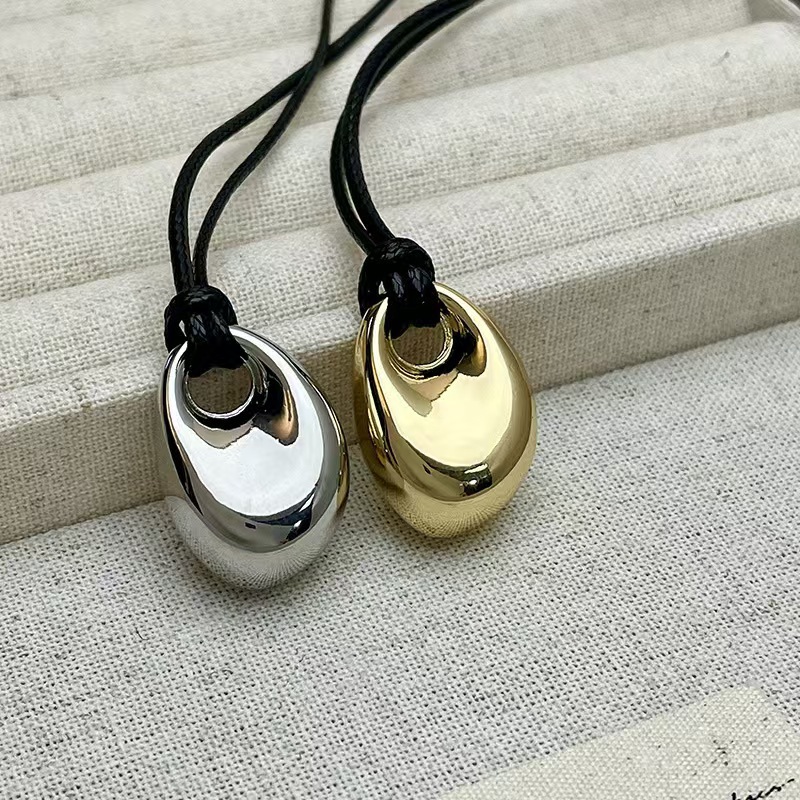 Korean Black Skin Rope Silver  - Mens Fashion Trends 2026 recension och pris